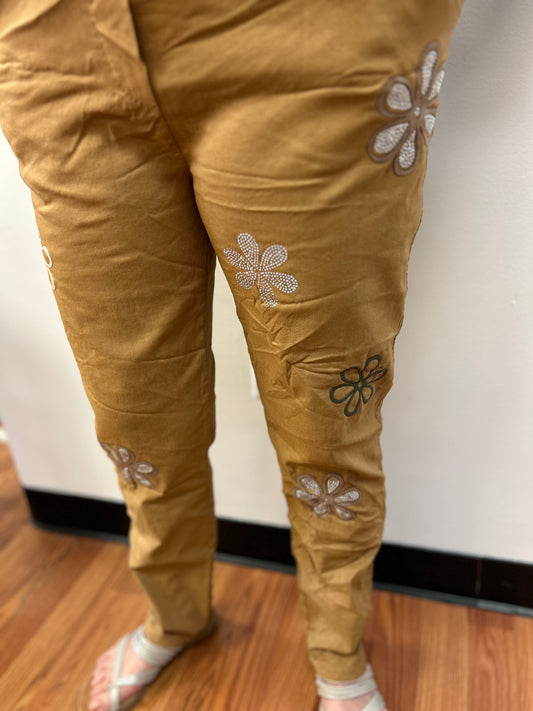 Sparkle Me Pants by Eternelle