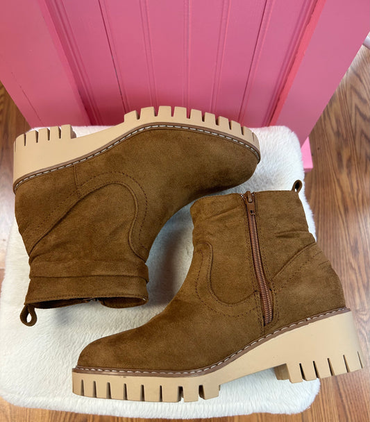 Dashing Bootie by Very G