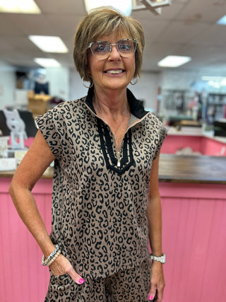 LADIES TOPS - All About Me Boutique