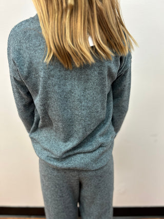 AC407 Blue Gray Rib Chenille Top - All About Me Boutique