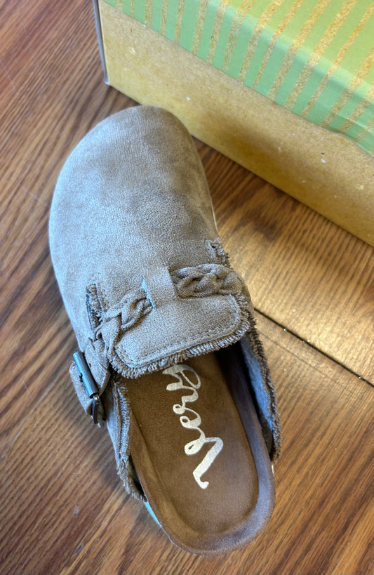 Very G Cali Clog - Platform Slip On with Braided Trim