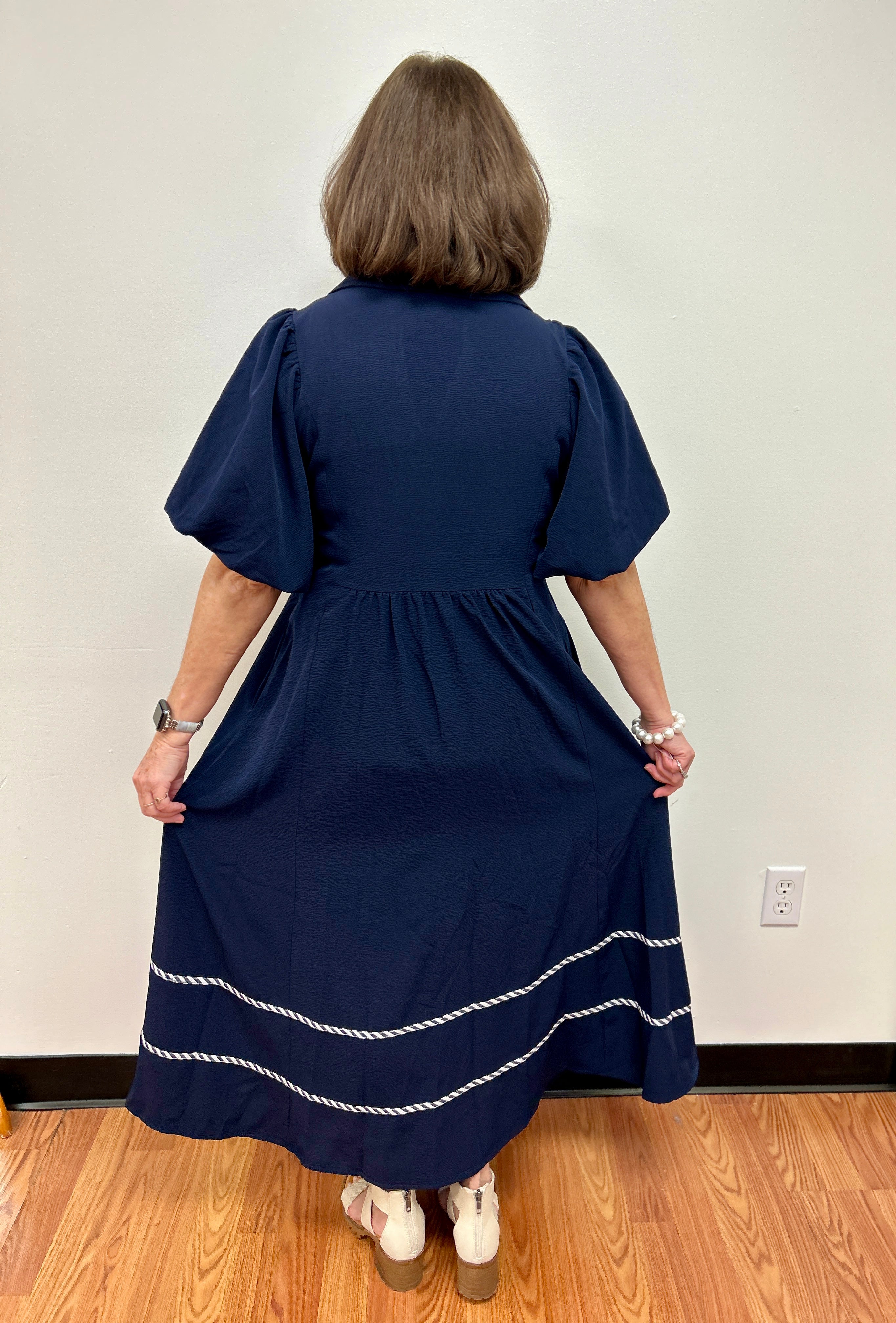 Jodifl Classic Midi Dress