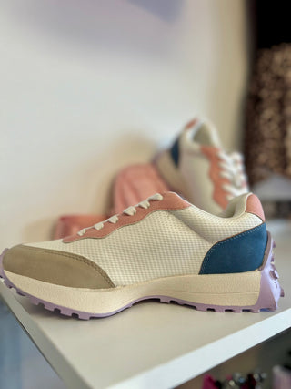 Mia - Girls Cayli Sneakers - All About Me Boutique