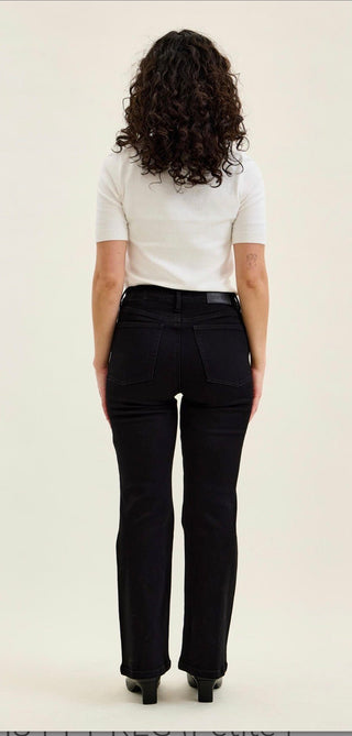 Judy Blue Petite Black Bootcut Jeans - All About Me Boutique