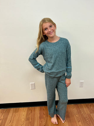 AC407 Blue Gray Rib Chenille Top - All About Me Boutique