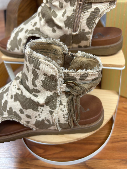 Libra Cow Sandal - Very G