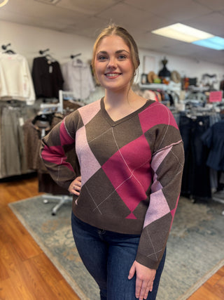 Heart of Pine V-Neck Argyle Sweater
