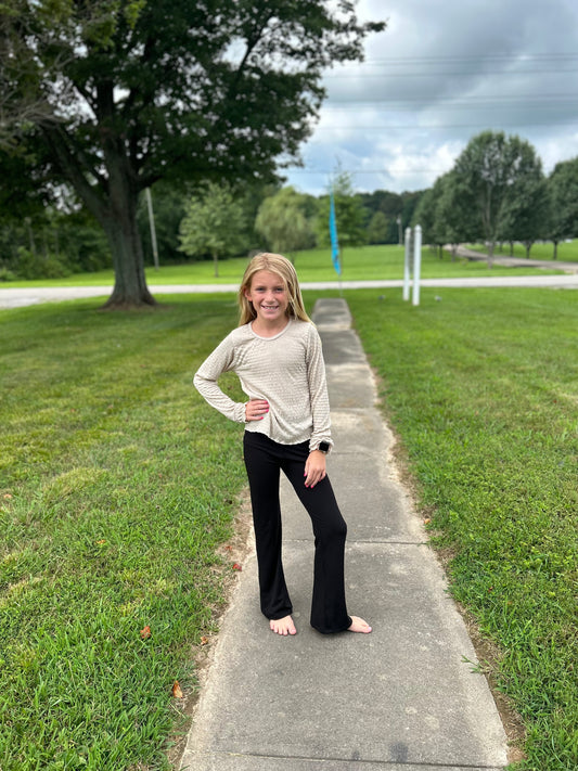 AC407-Girls Beige Pucker Fabric L/S Top (JKA)