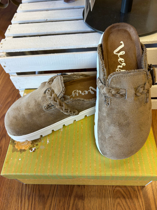 Very G Cali Clog - Platform Slip On with Braided Trim