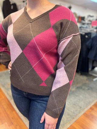Heart of Pine V-Neck Argyle Sweater