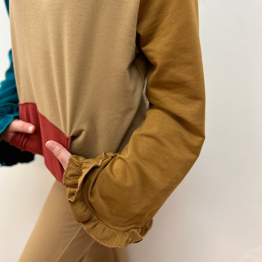 Girls Color Block Ruffle Hooded Pocket Set