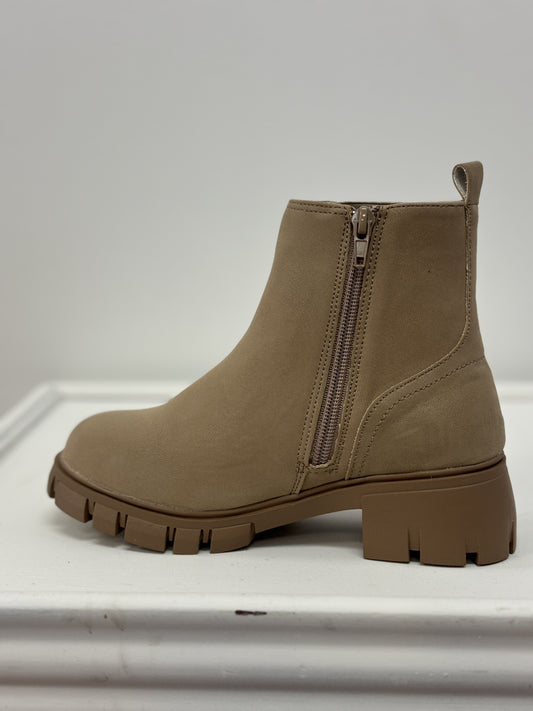 Mia Virjinia Stone Ankle Boot