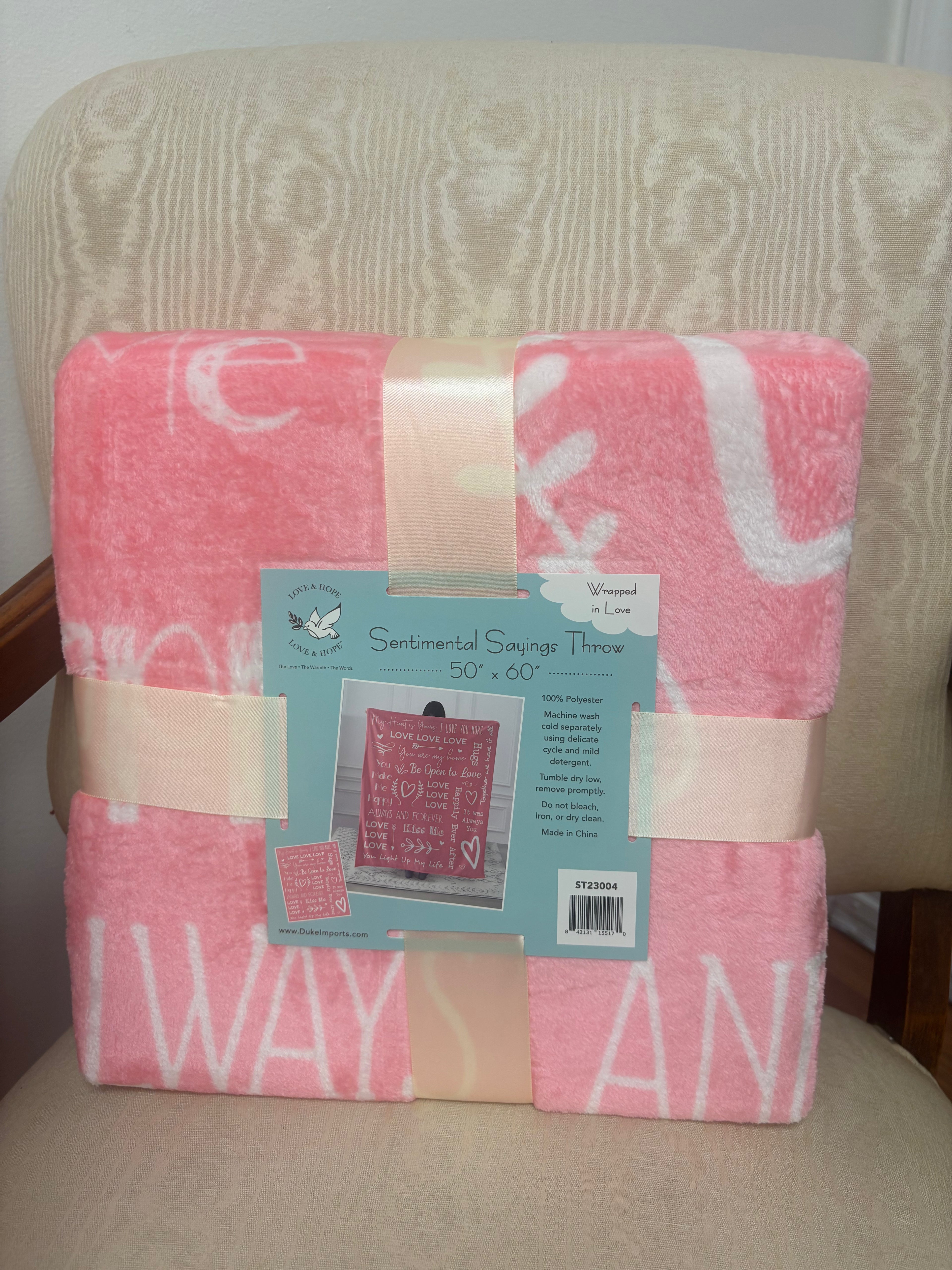 DI Sentimental Sayings Plush Throws