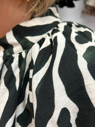 Umgee Animal Print Top with Bubble Sleeves - All About Me Boutique